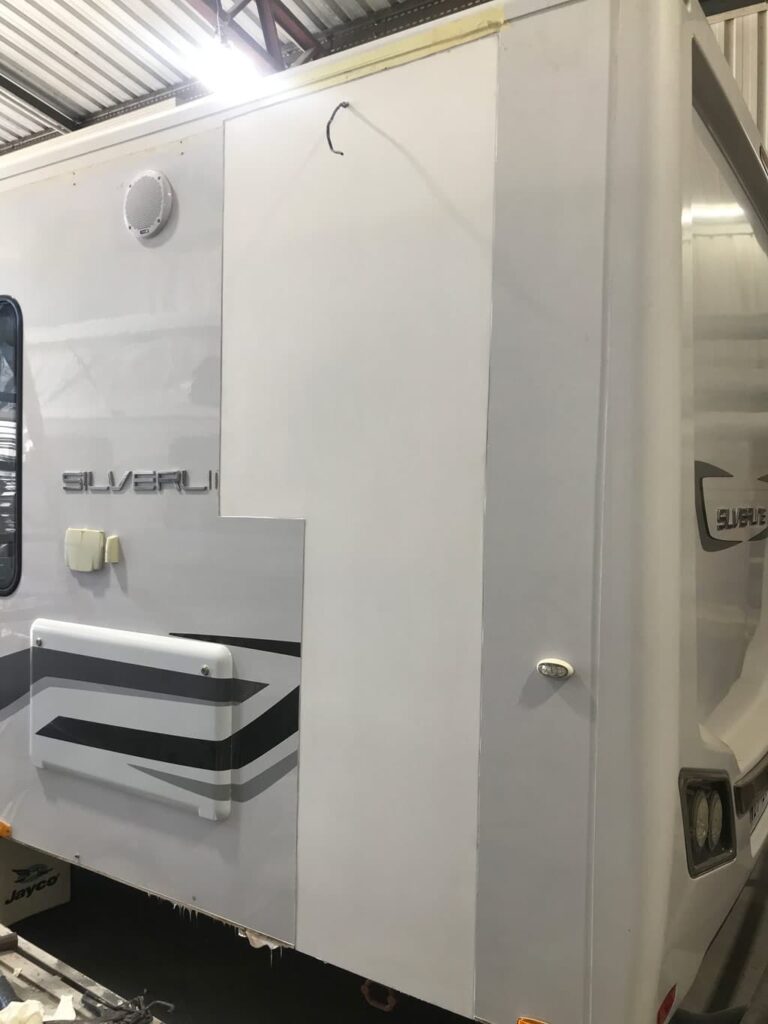 jayco-silverline-fibreglass-repair-2